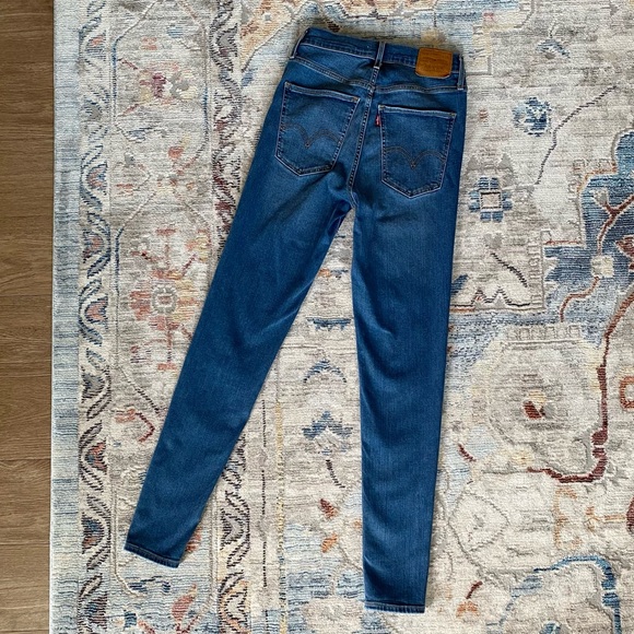Levi's | Jeans | Levis Size 27 X 3 Mile 